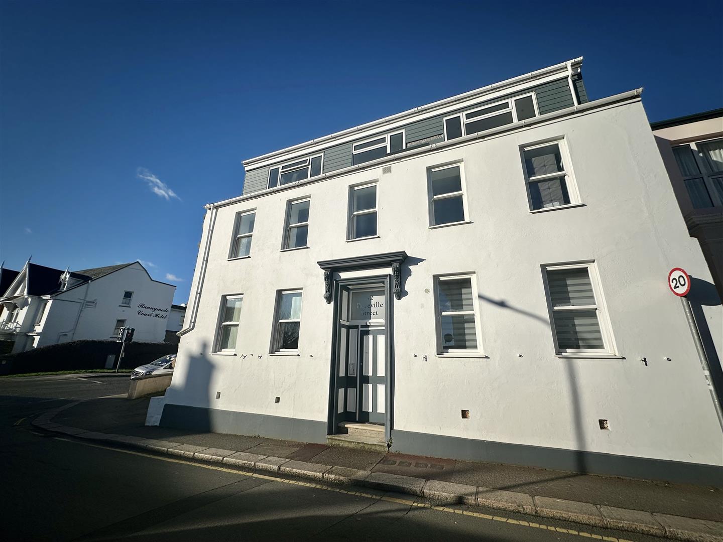 Flat 2, 42 Roseville Street, St. Helier, Jersey